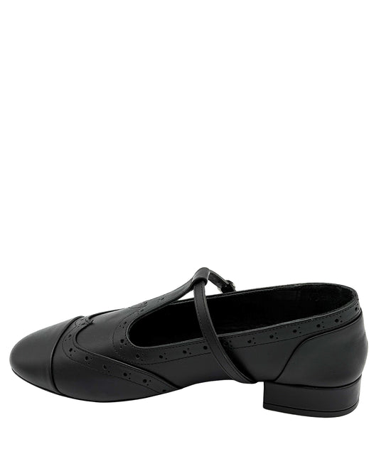 Leather Flat w/ Eyelet Detail view 