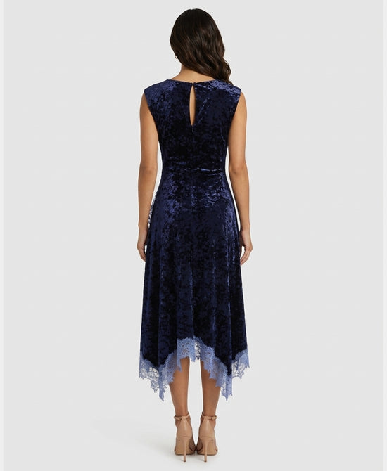 
Velvet & Lace Trim Midi Dress in NAVY view 2