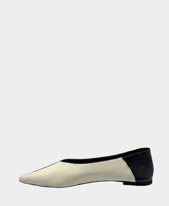 
Leather Two Tone Ballet Flat in BLACK/WHITE view 2
