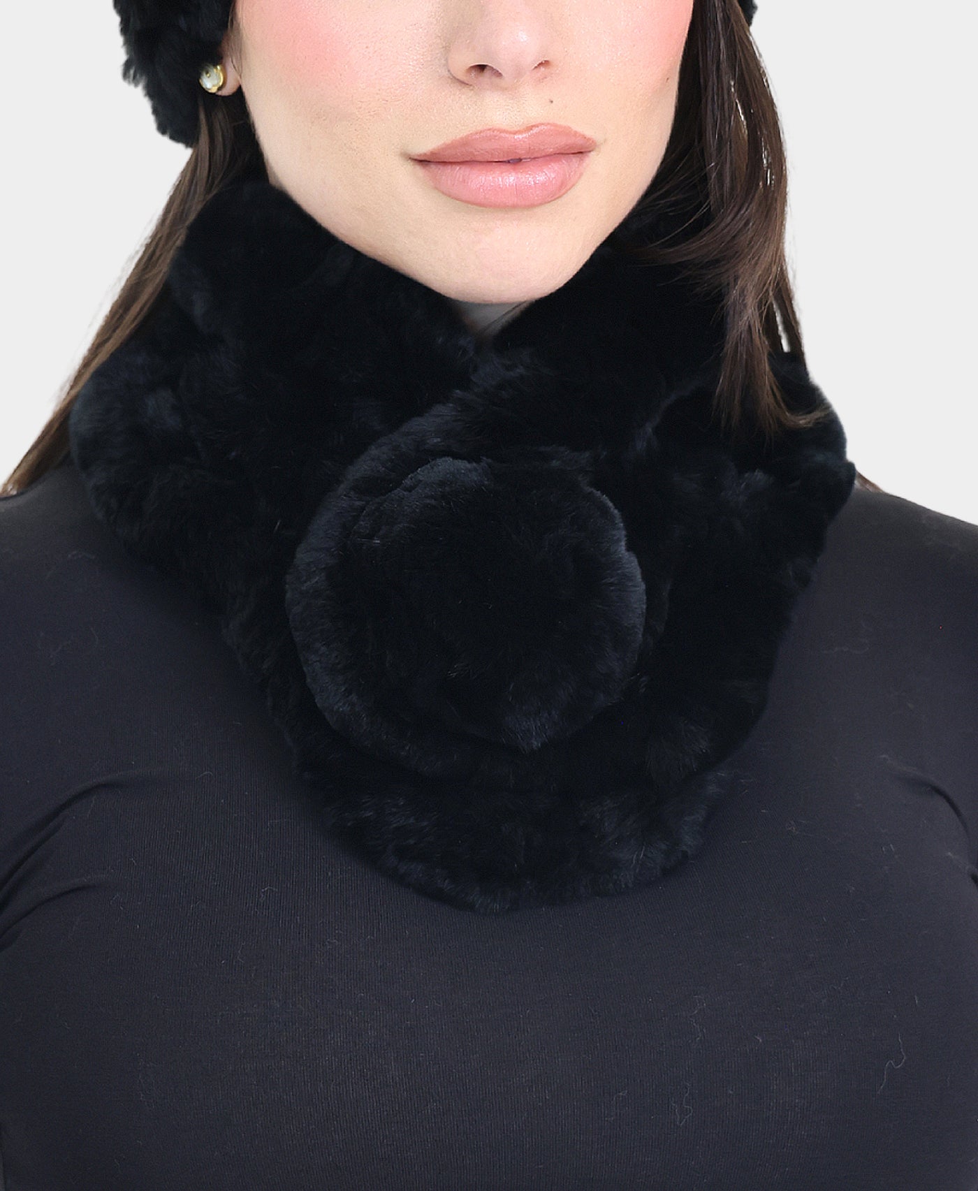 Fur Pull Thru Scarf w/ Pom