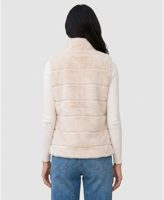 
Faux Fur Vest in IVORY view 2
