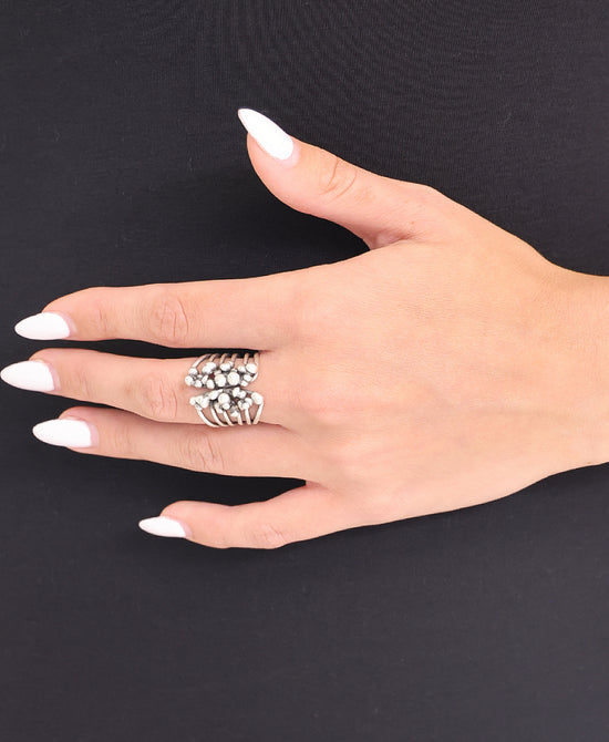 Statement Ring view 