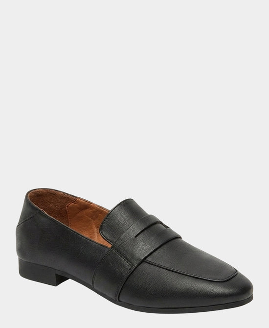 
Leather Loafer in BLACK view 1