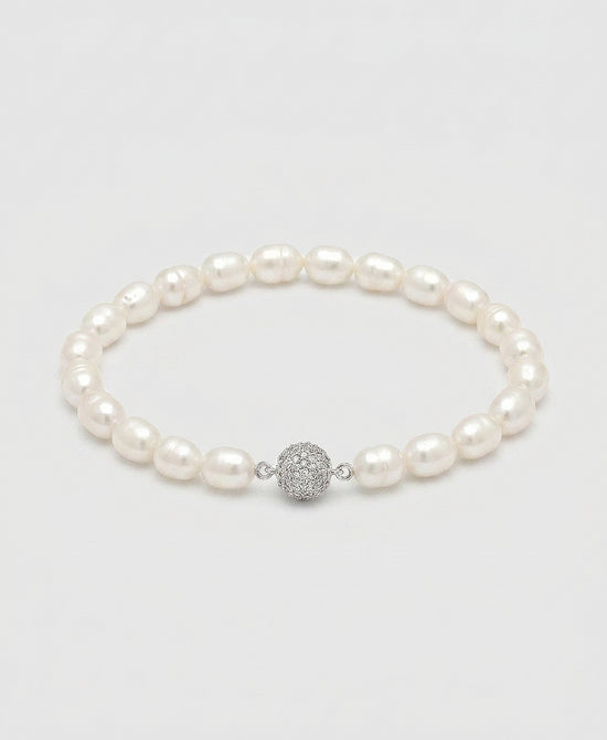 
Fresh Water Pearl Bracelet in WHITE view 2