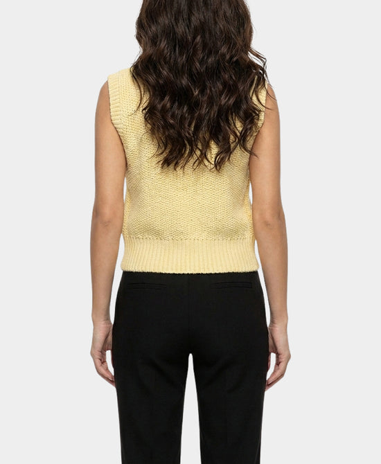 
Sweater Vest w/ Crochet Flowers in BUTTER YELLOW view 2