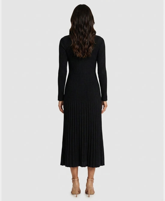 
Knit Pleated Maxi Dress in BLACK view 2