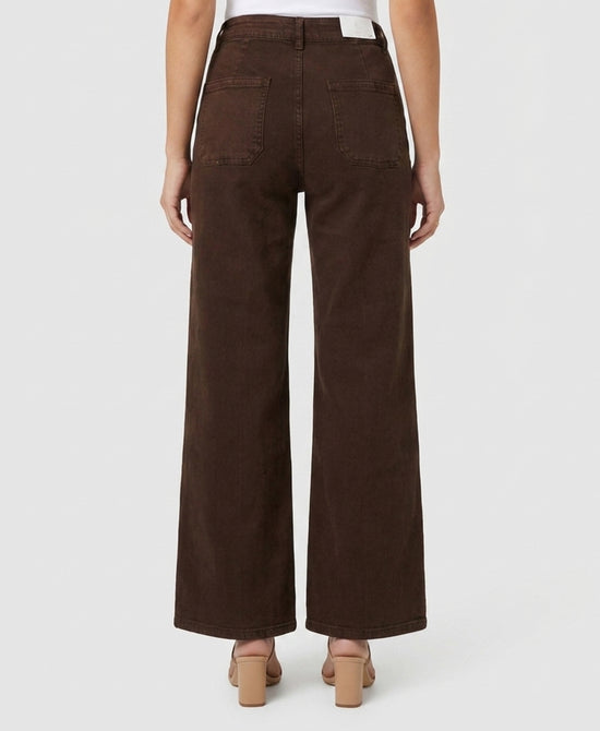 
Jeans w/ Front Seam Detail in BROWN view 2