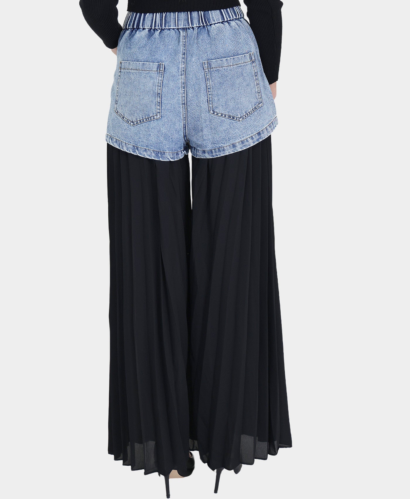 Jean Shorts Trim w/ Pleated Pants view 2