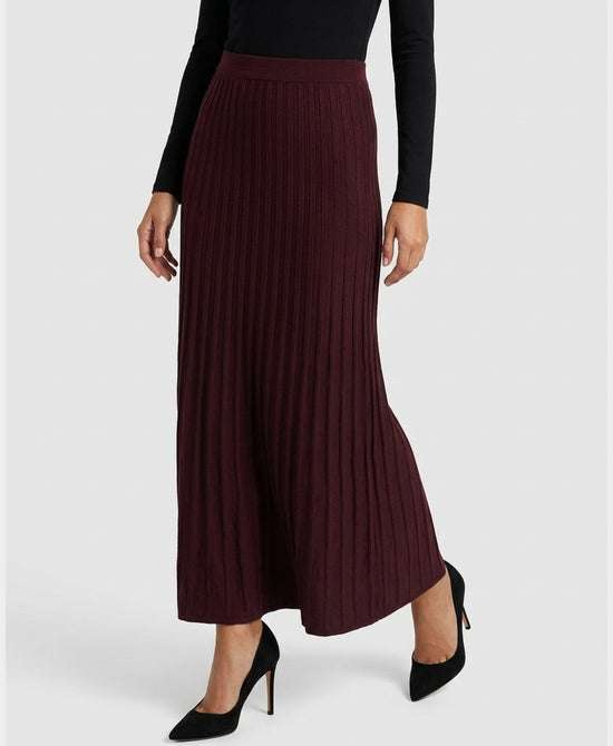 
Knit Ribbed Maxi Skirt in BURGUNDY view 1