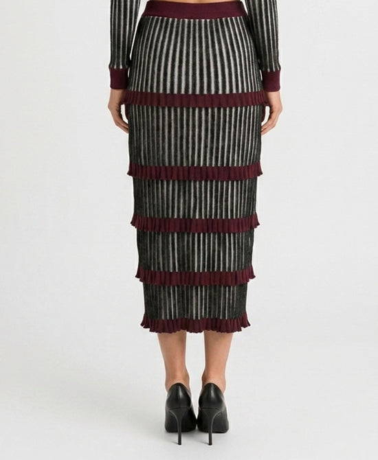 
Tiered Knit Ribbed Maxi Skirt in BLACK/BURGUNDY view 2