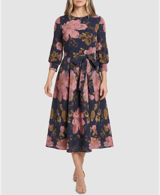 
Floral Print Crinkle Midi Dress in NAVY/PINK view 1
