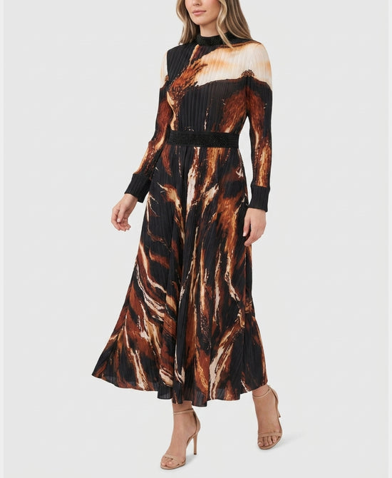 
Abstract Print Crinkle Midi Dress in BLACK/RUST view 1