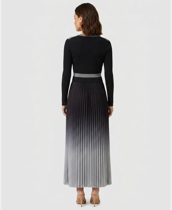 
Dip Dye Pleated Maxi Dress in BLACK/GREY view 2