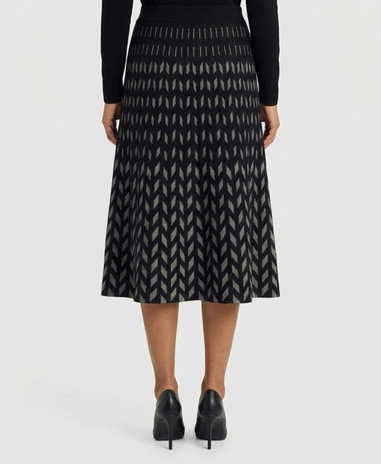 
Two Tone Knit Midi Skirt in BLACK/GREY view 2