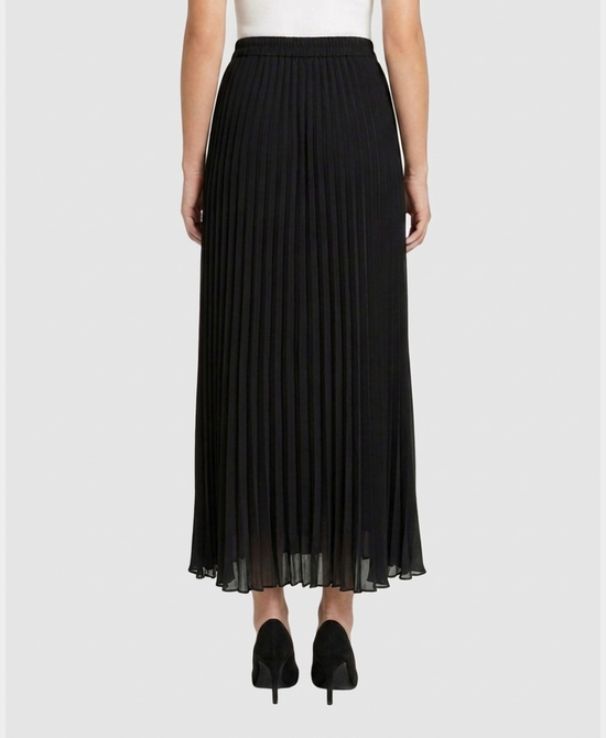 
Pleated Maxi Skirt w/ Ruffle Hem in BLACK view 2