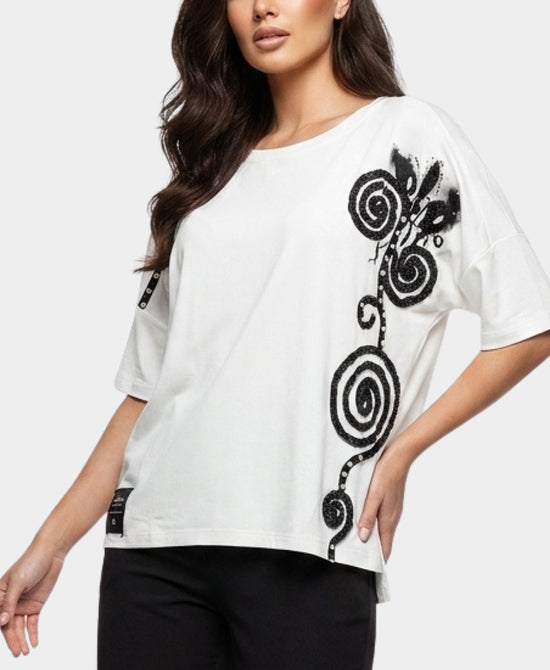 
Tee w/ Swirl Detail in WHITE view 1