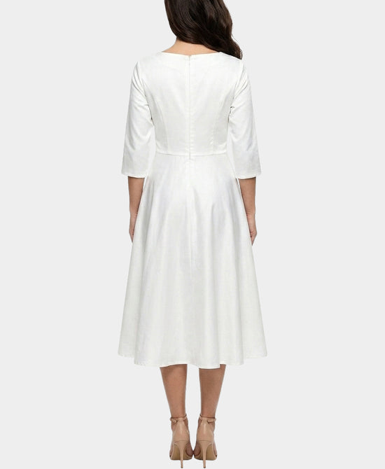 
Midi Dress w/ Ruched Detail in WHITE view 2