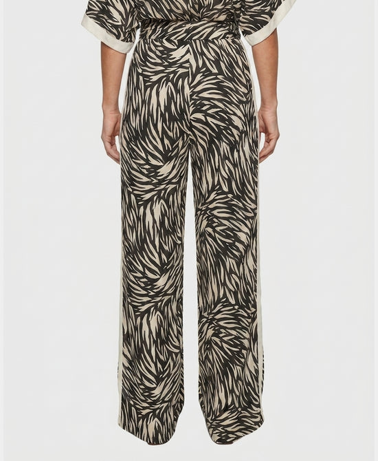 
Print Pants in BLACK/IVORY view 2