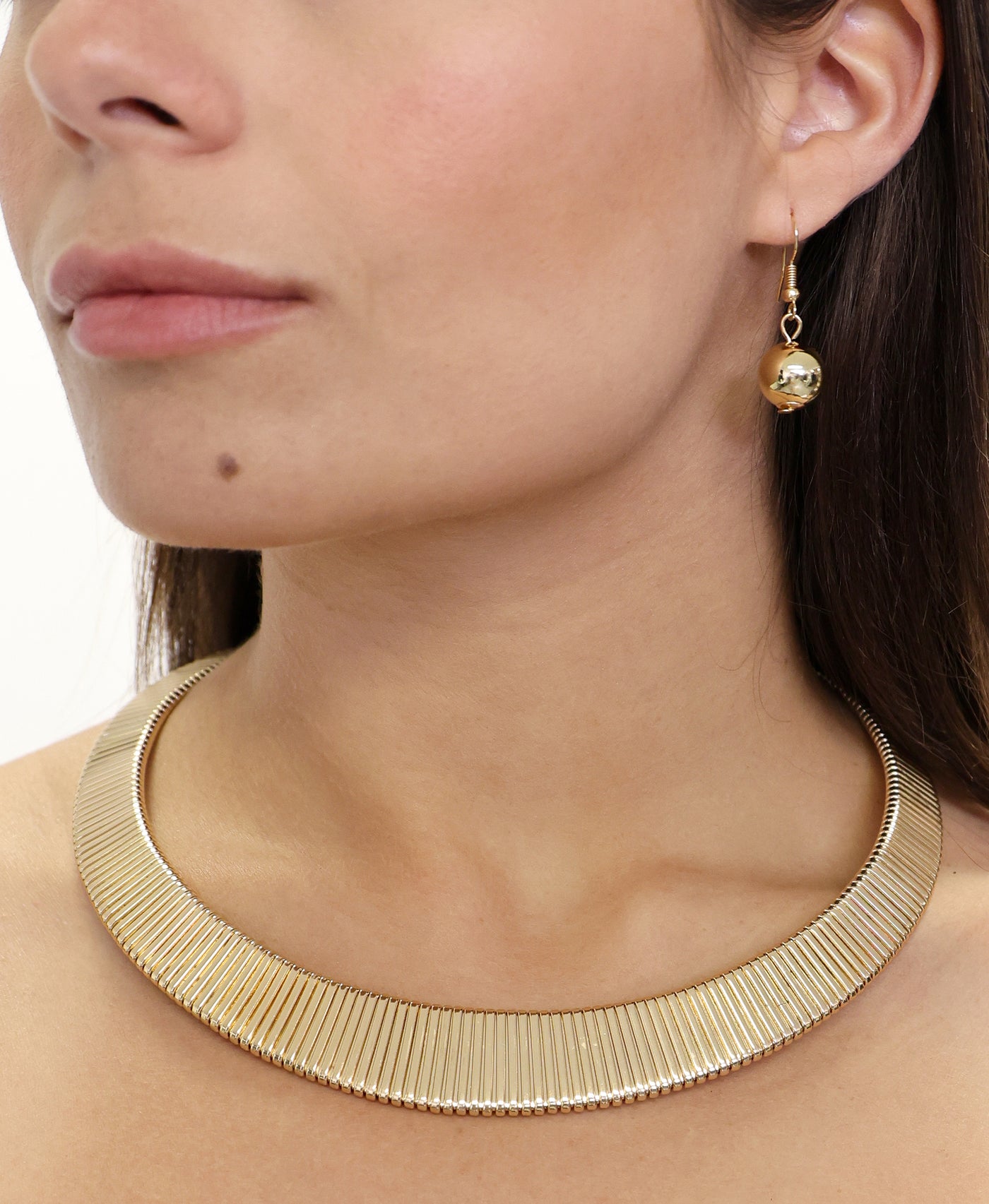 Textured Collar Necklace & Earring Set image 1